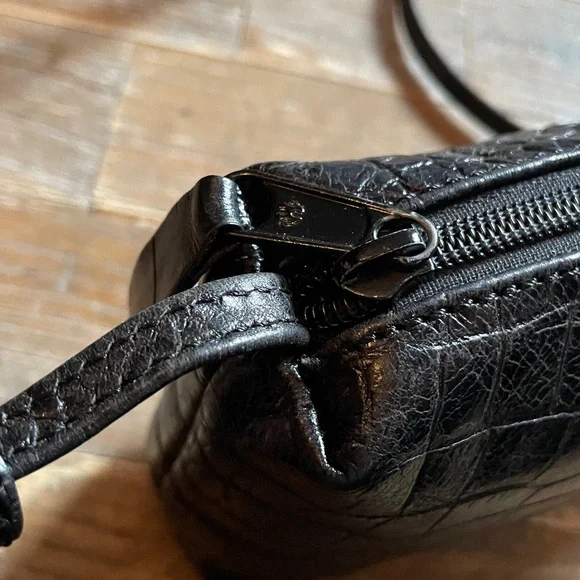Carlos Falchi Croc Embossed Mini Square Crossbody🖤 - Picture 8 of 14